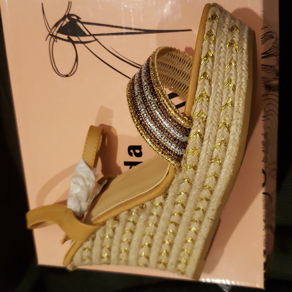 TOP Moda New ROYAL-1 Espadrille Platform Wedge Sandals Womens 10 NWT Gold Silver